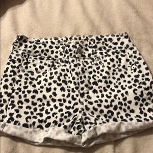 Black and white leopard print shorts